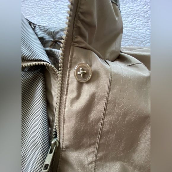 Mariel 80’s/90’s Vintage Raincoat Taupe Size Small - Picture 12 of 15